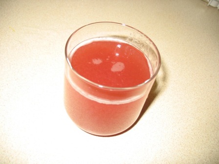 Strawberry and Raisin Smoothie Strawberry and Raisin Smoothie picture